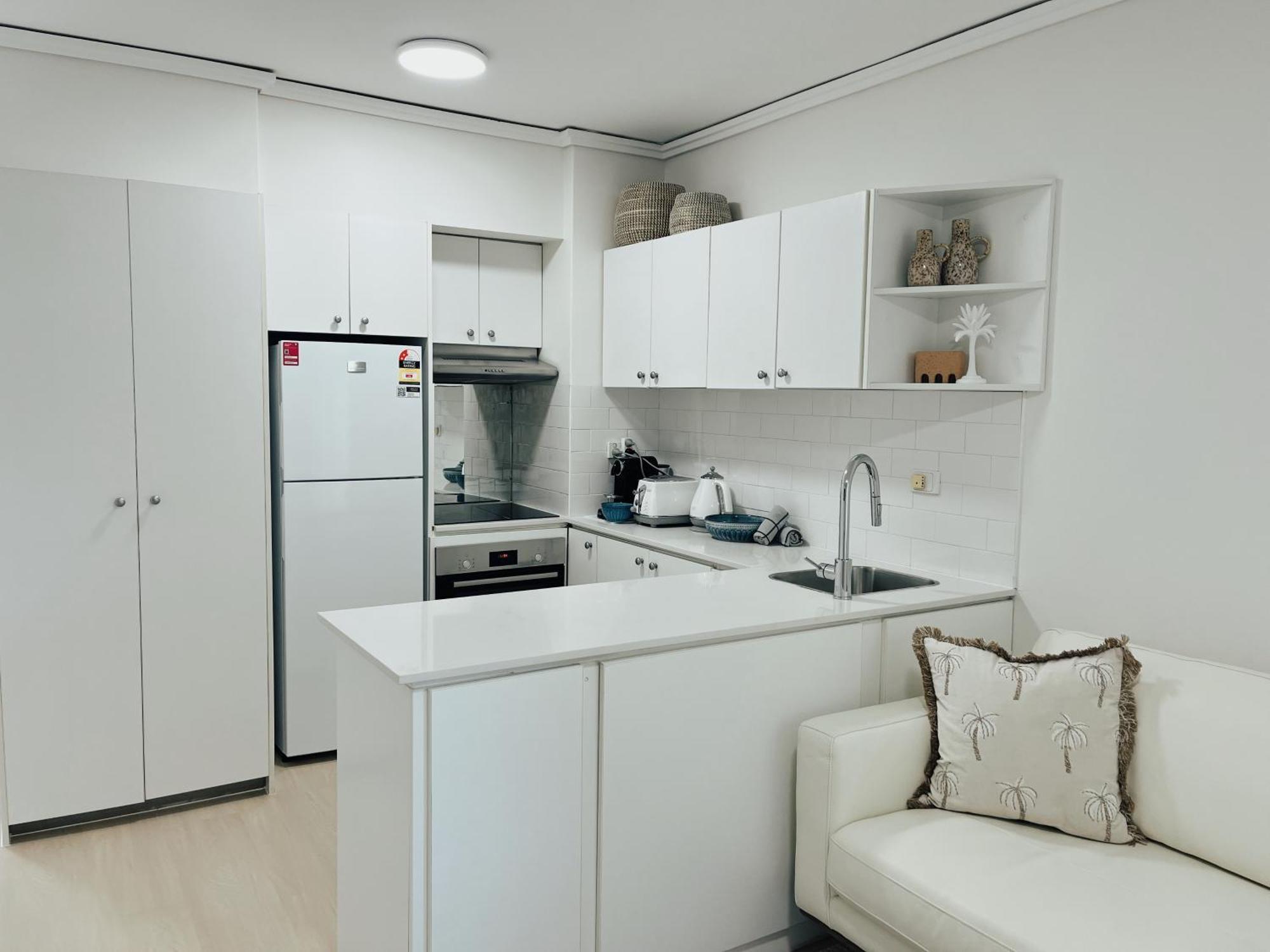 Bondi Beach Waves 2 Beachfront Apartment Sydney Luaran gambar