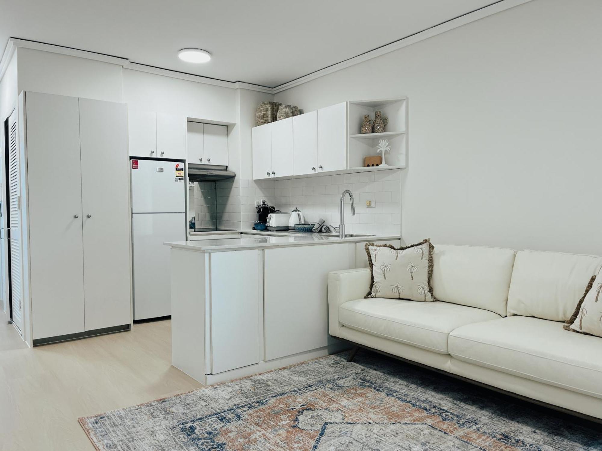 Bondi Beach Waves 2 Beachfront Apartment Sydney Luaran gambar