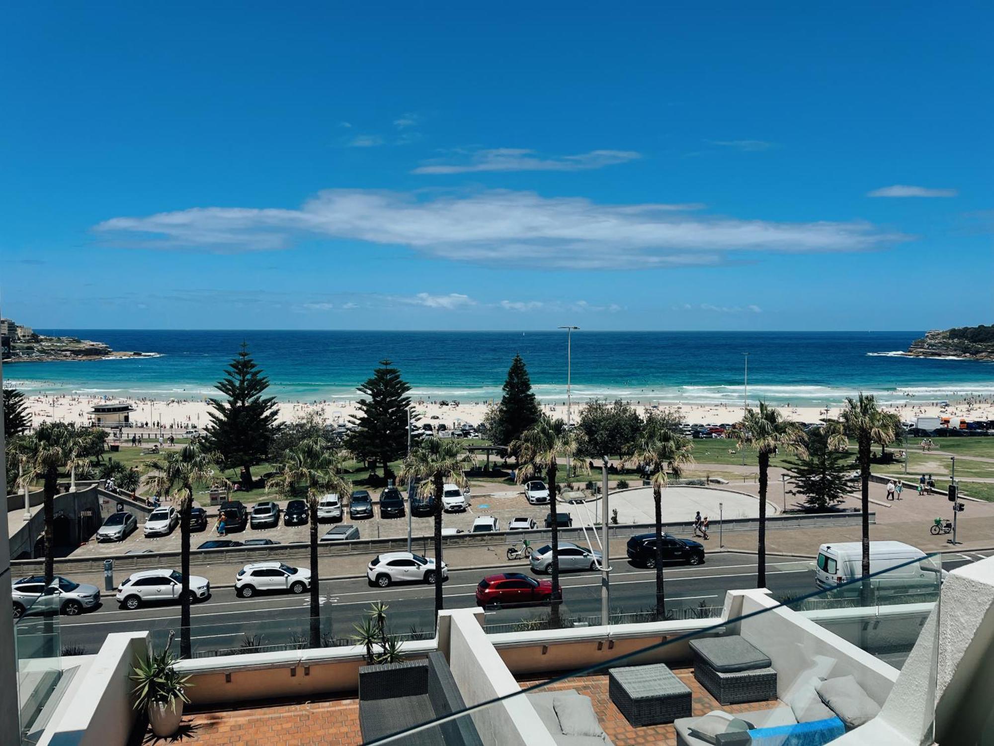 Bondi Beach Waves 2 Beachfront Apartment Sydney Luaran gambar